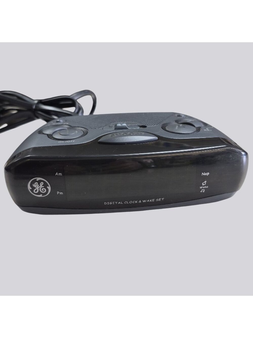 GE Black Digital Alarm Clock Radio Model 7-4837B  Works